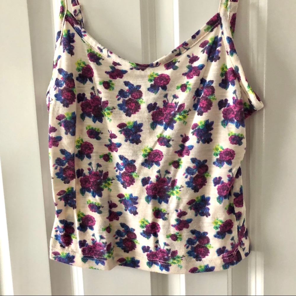Nollie Crop Tank top
